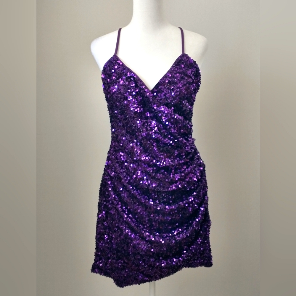 Lulu's purple sequin cocktail dress L
